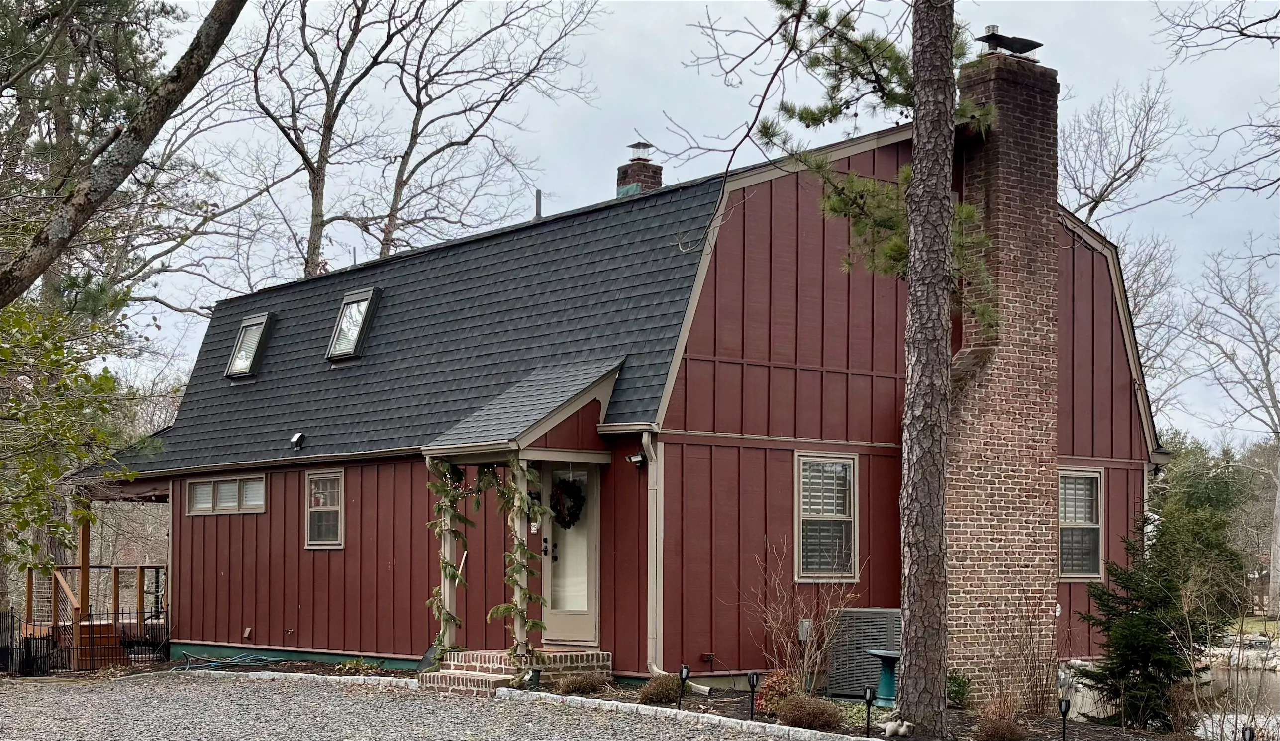 Lakehouse Roofing image 4